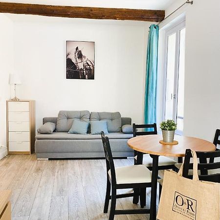 Or - Studio En Plein Centre De L'Isle Sur Sorgue Daire Dış mekan fotoğraf